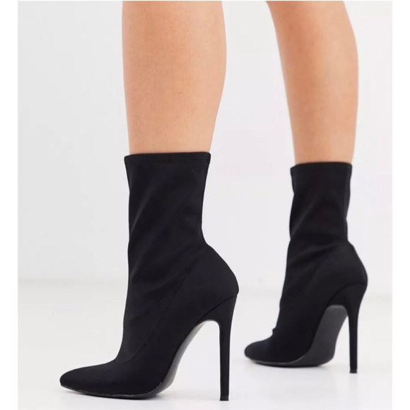 White House Black Market Shoes - WHBM “Myles” pointed toe stretchy high heel sock bootie Size 8